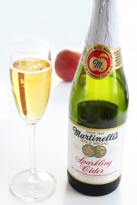 The toasts are done with Martinelli's sparkling cider.